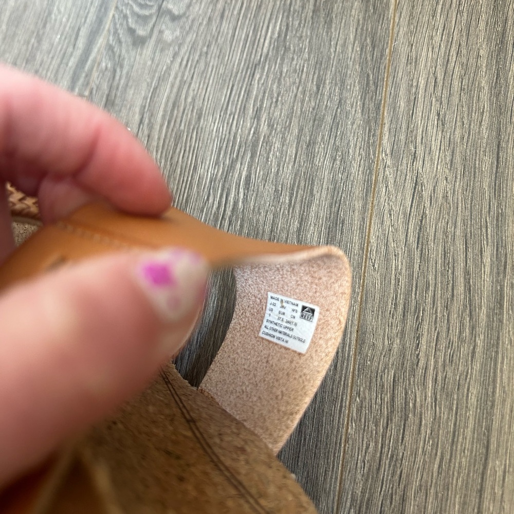 Reef Tan Woven Strap Sandals - Picture 5 of 5
